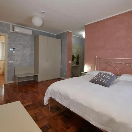 Guest house Foresteria La Torretta 3*