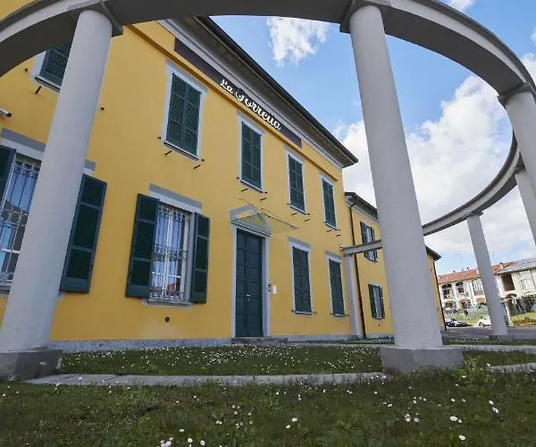 بيت ضيافة Foresteria La Torretta فينو مورناسكو