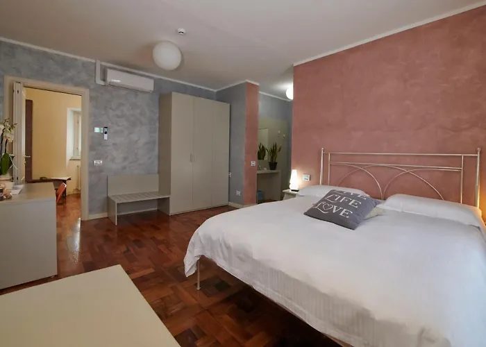 بيت ضيافة Foresteria La Torretta 4*