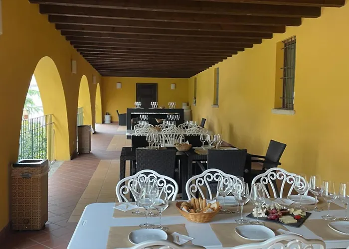 Foresteria La Torretta بيت ضيافة فينو مورناسكو